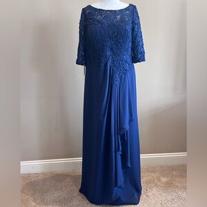 JJs House Dark Navy 1/2 Sleeve Lace and Chiffon Evening Dress Size 12